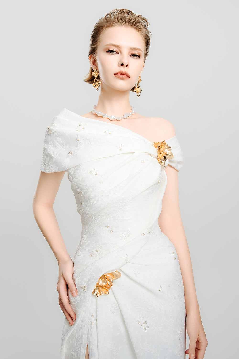 Snow Veil Sheath Side Slit Canvas Maxi Dress