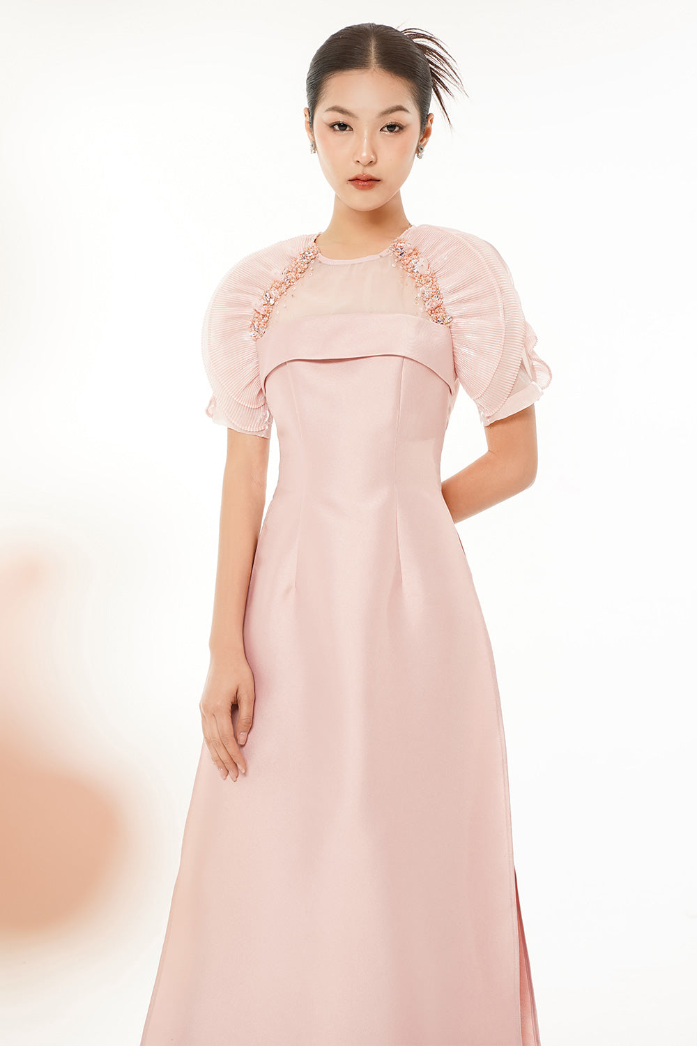 An Vu A-line Side Slit Taffeta Floor Length Ao Dai Set