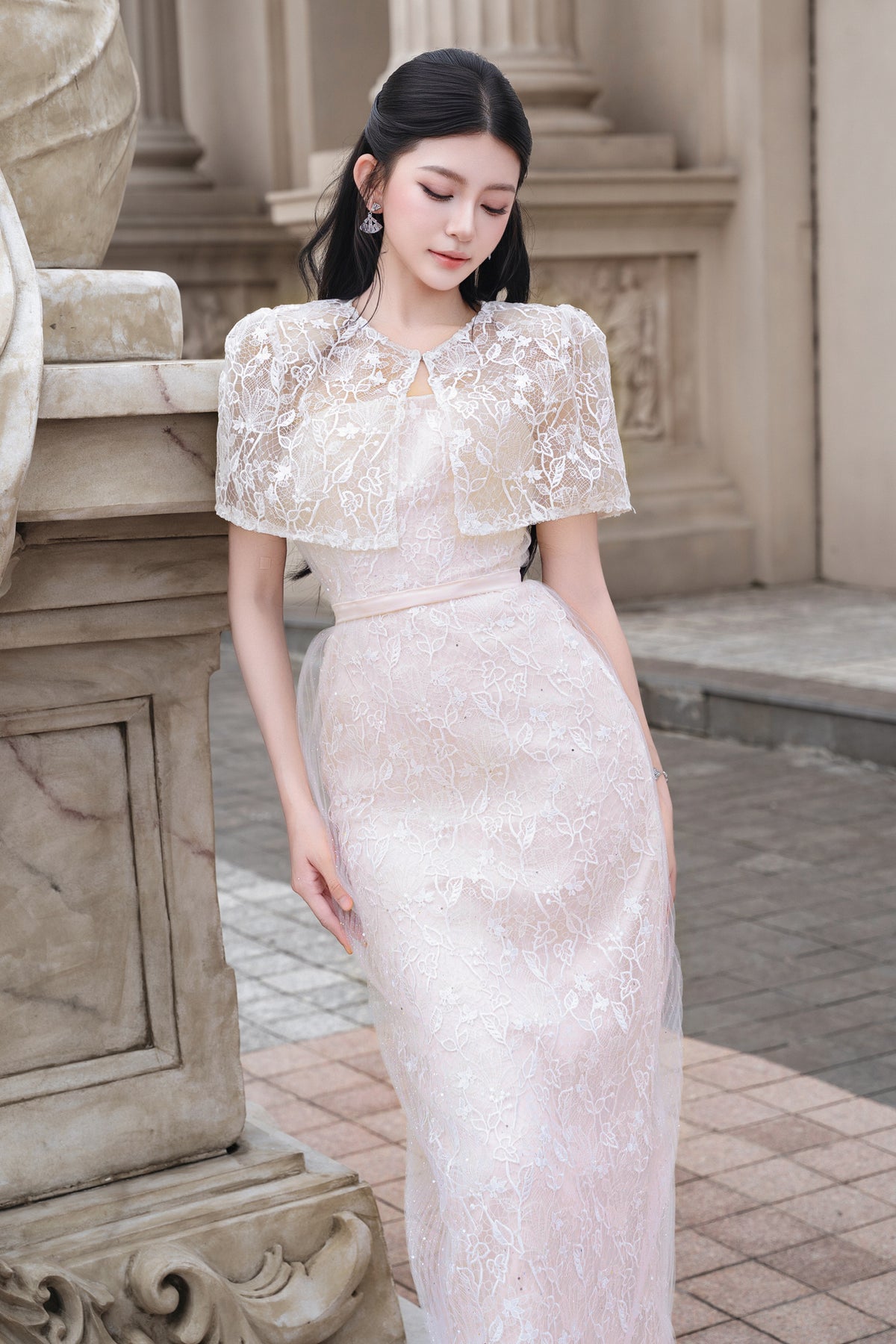 Camelia Applique Midi Dress