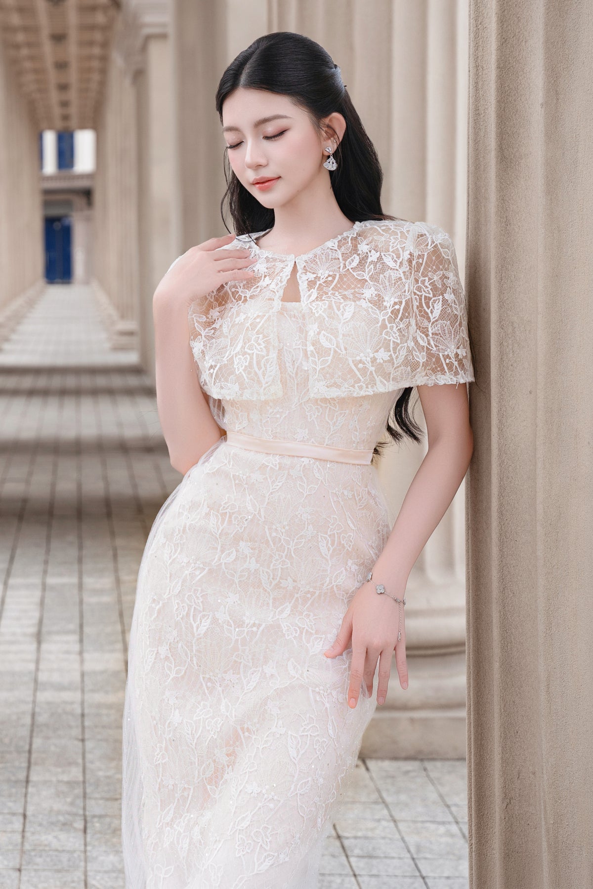 Camelia Applique Midi Dress