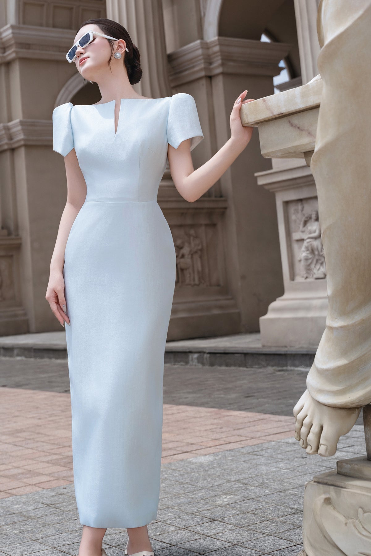 Montea Puff Sleeve Midi Dress