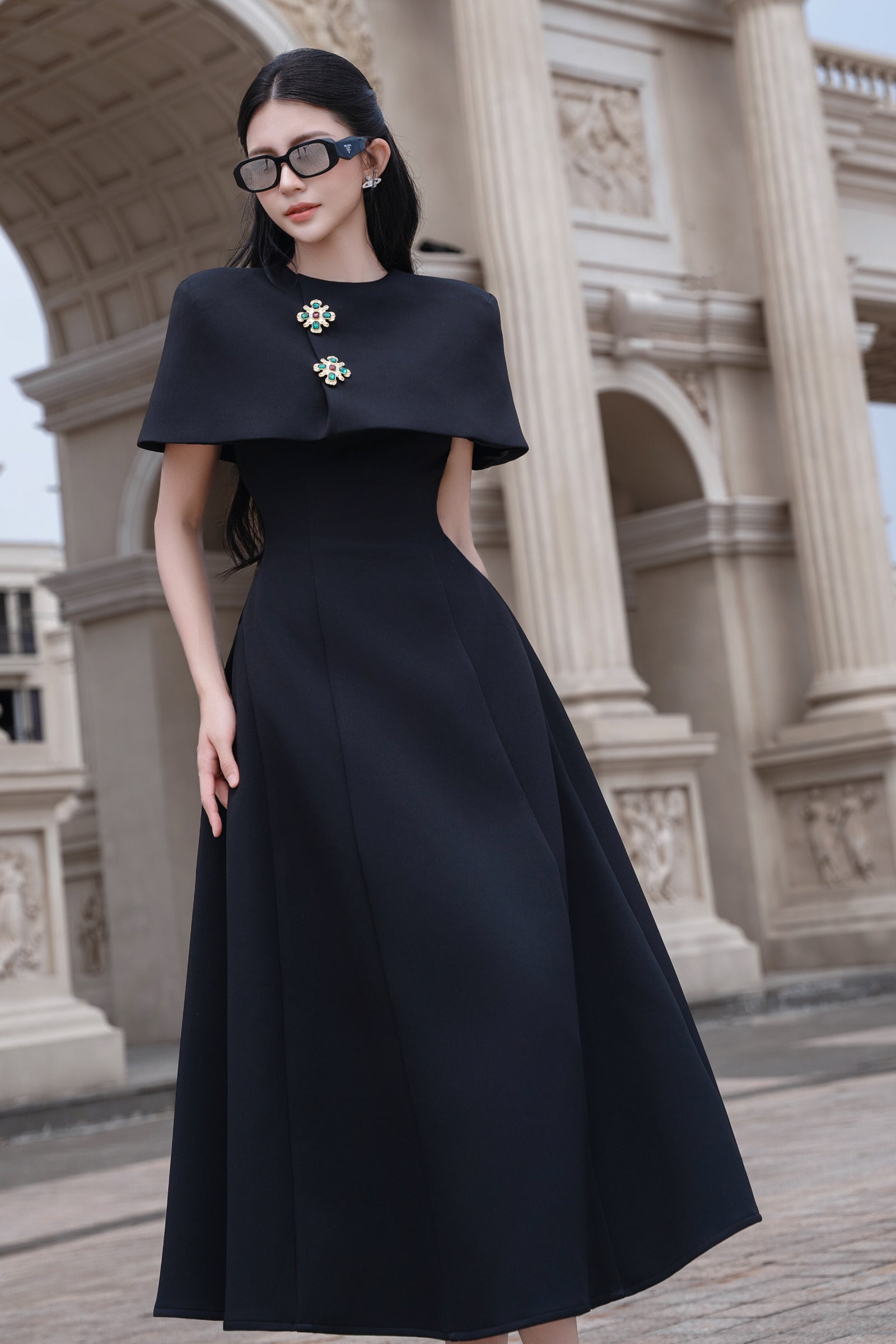 Aurelia Round Neck Cape