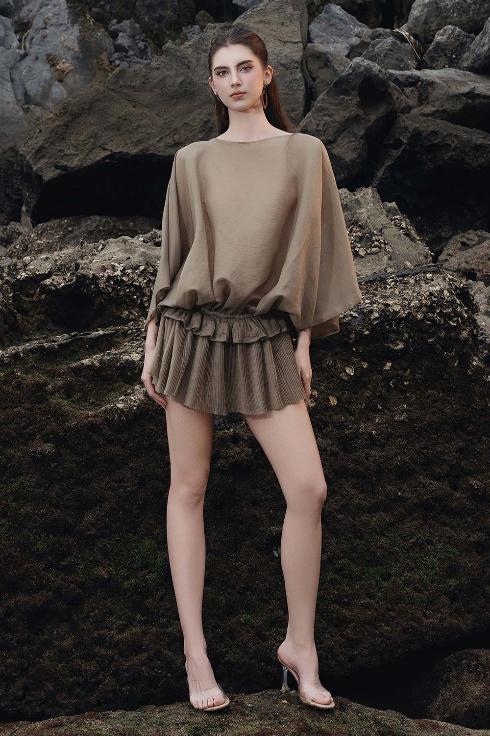 Carlos Blouson Batwing Sleeved Linen Mini Dress