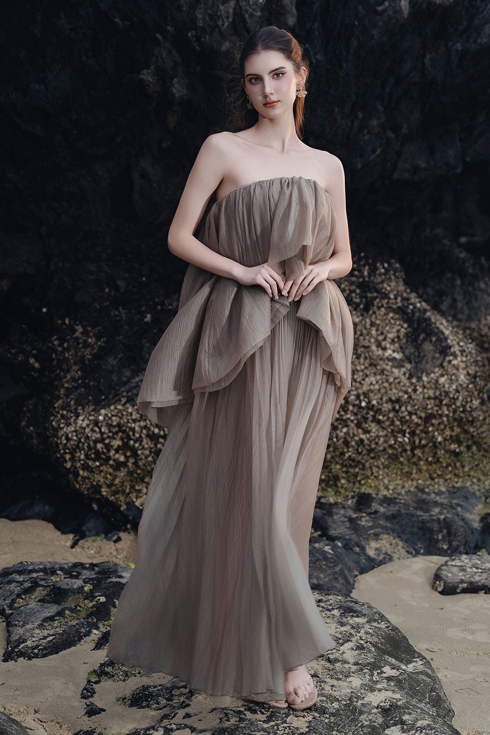 Veroni Tent Layered Organza Maxi Dress