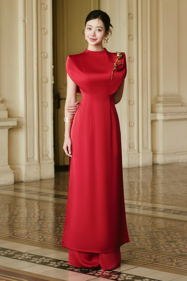 Gia Linh Sheath Mock Neck Silk Satin Ao Dai