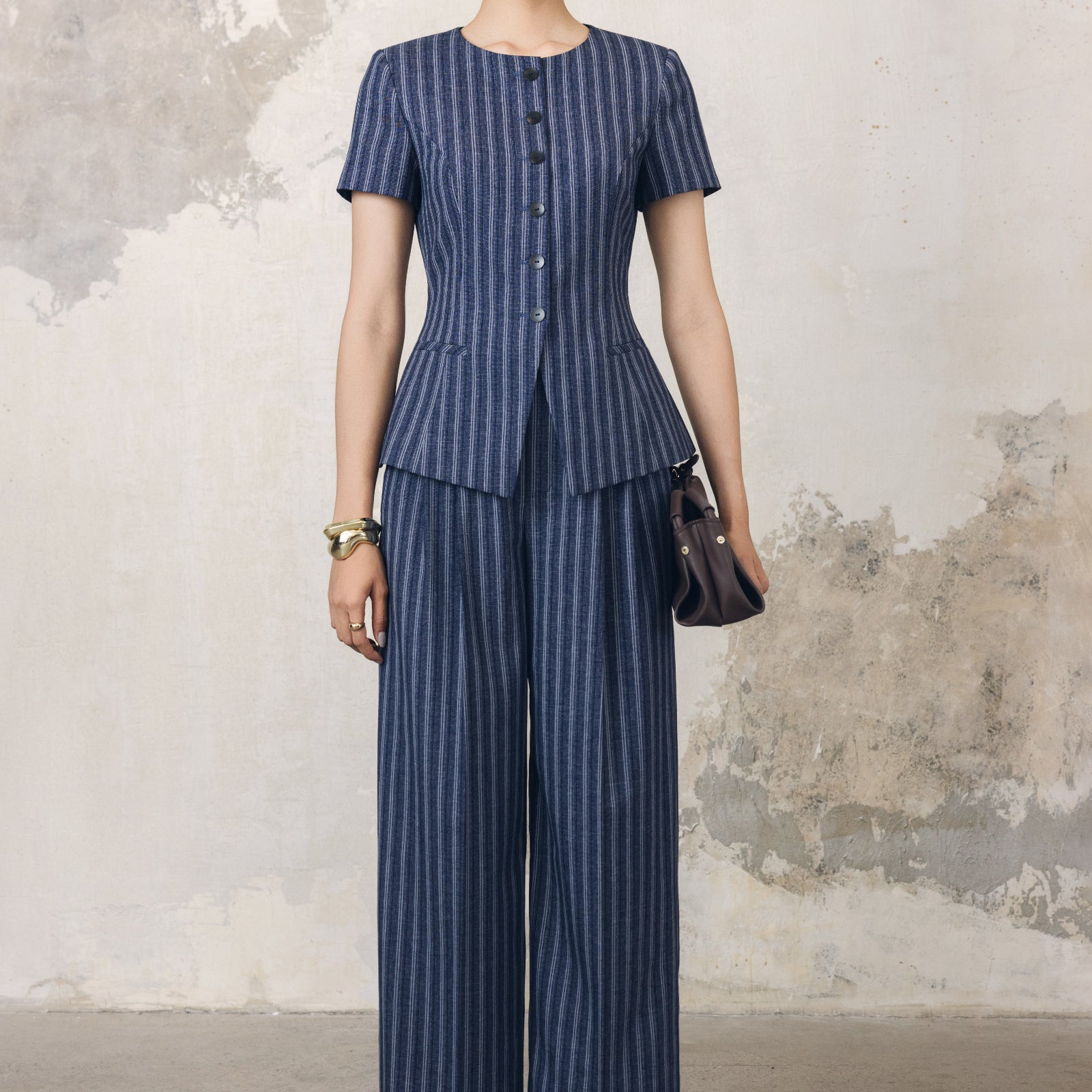 Diep Truc Round Neck Top
