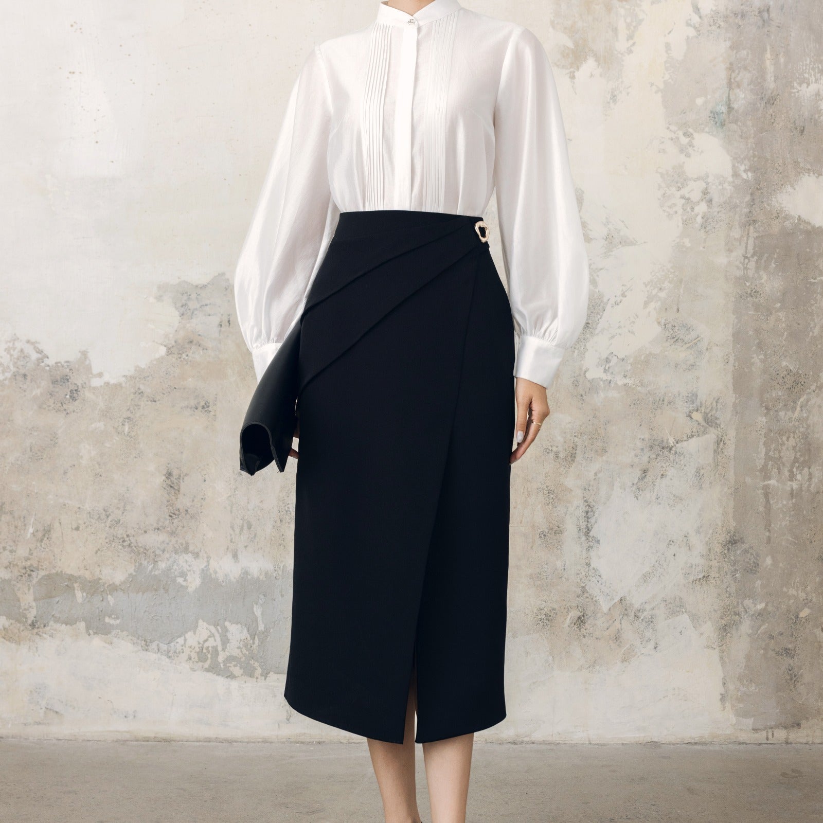 Van Truc Pin Tuck Shirt