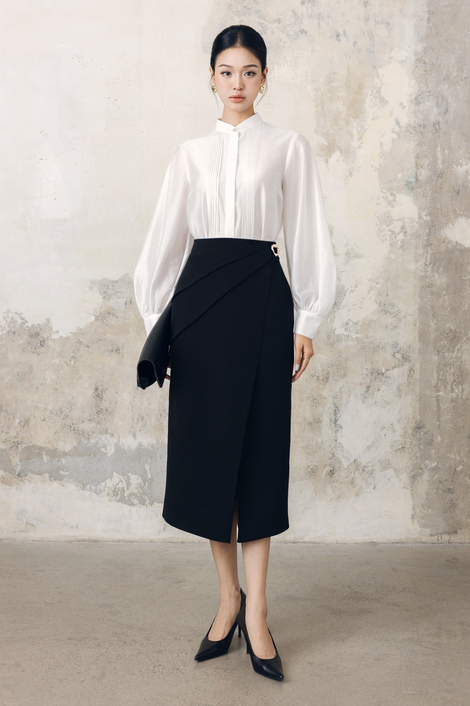 Van Truc Pin Tuck Shirt