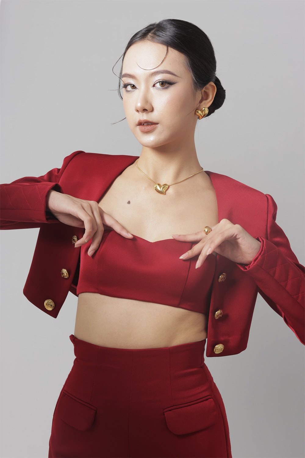 Glamous Strapless Semi-Heart Neck Taffeta Bralette