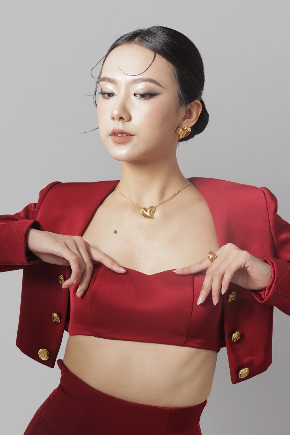 Glamous Strapless Semi-Heart Neck Taffeta Bralette