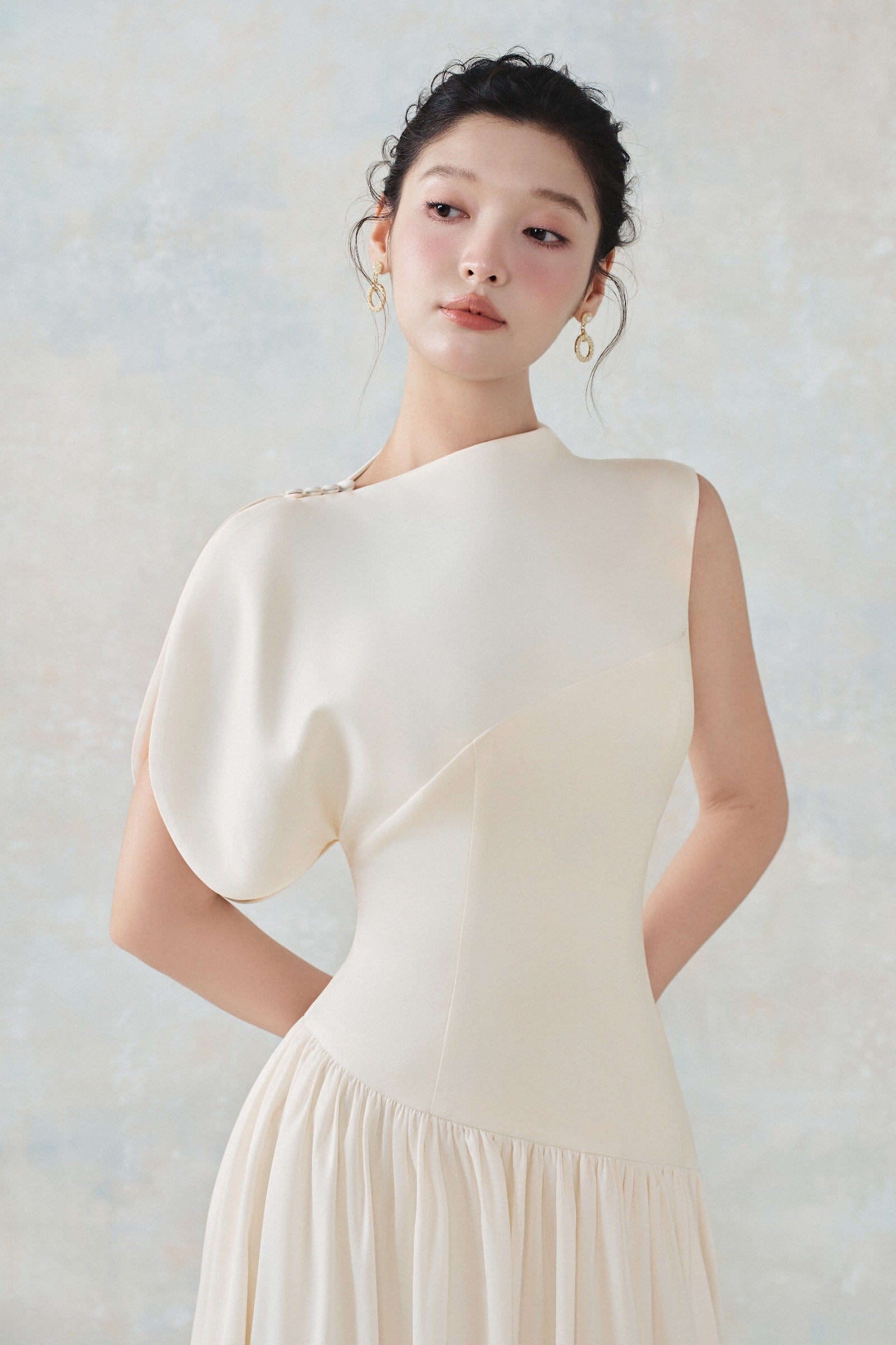 Nophie Asymmetric Sleeve Midi Dress