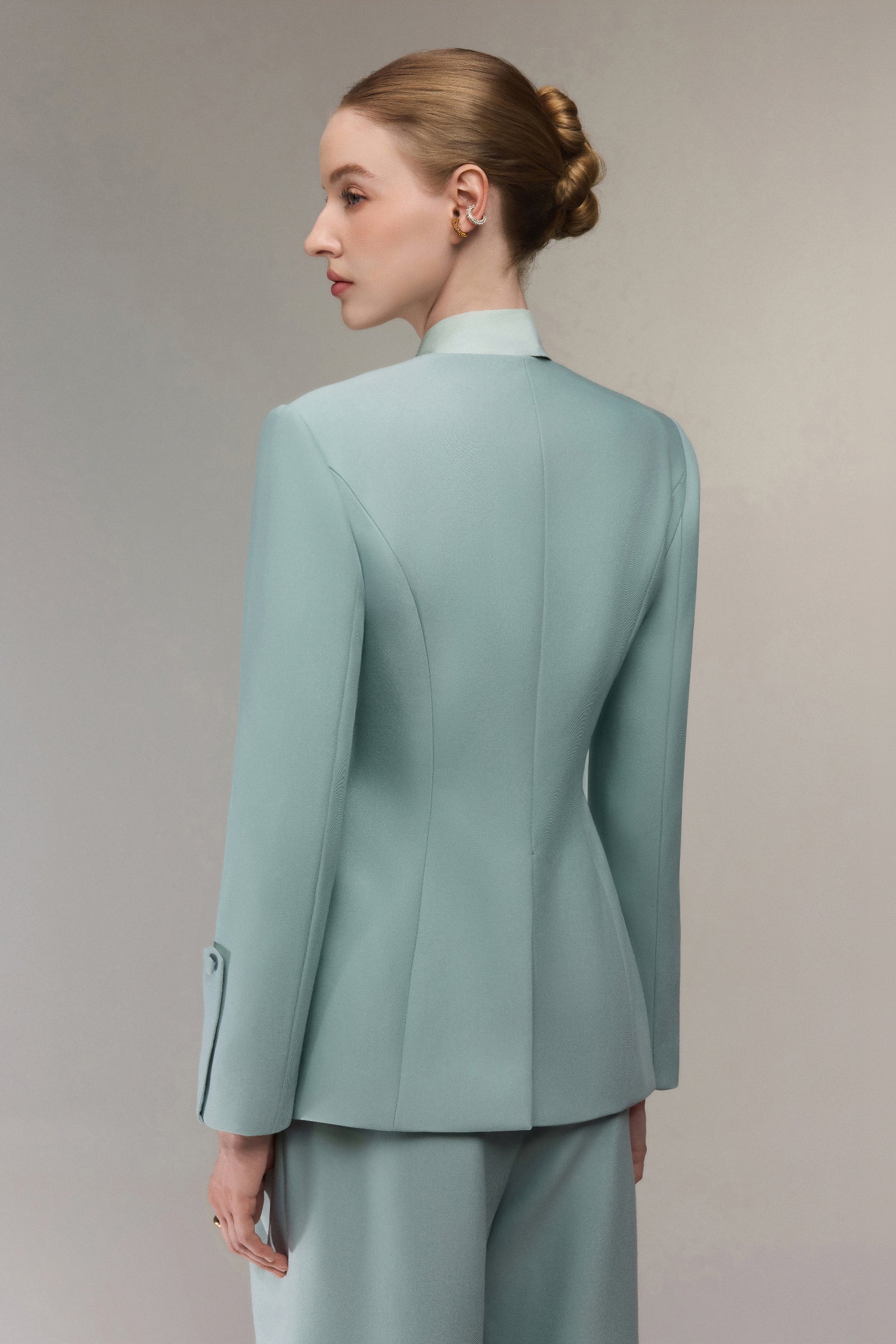 Nacré Lapelless Blazer