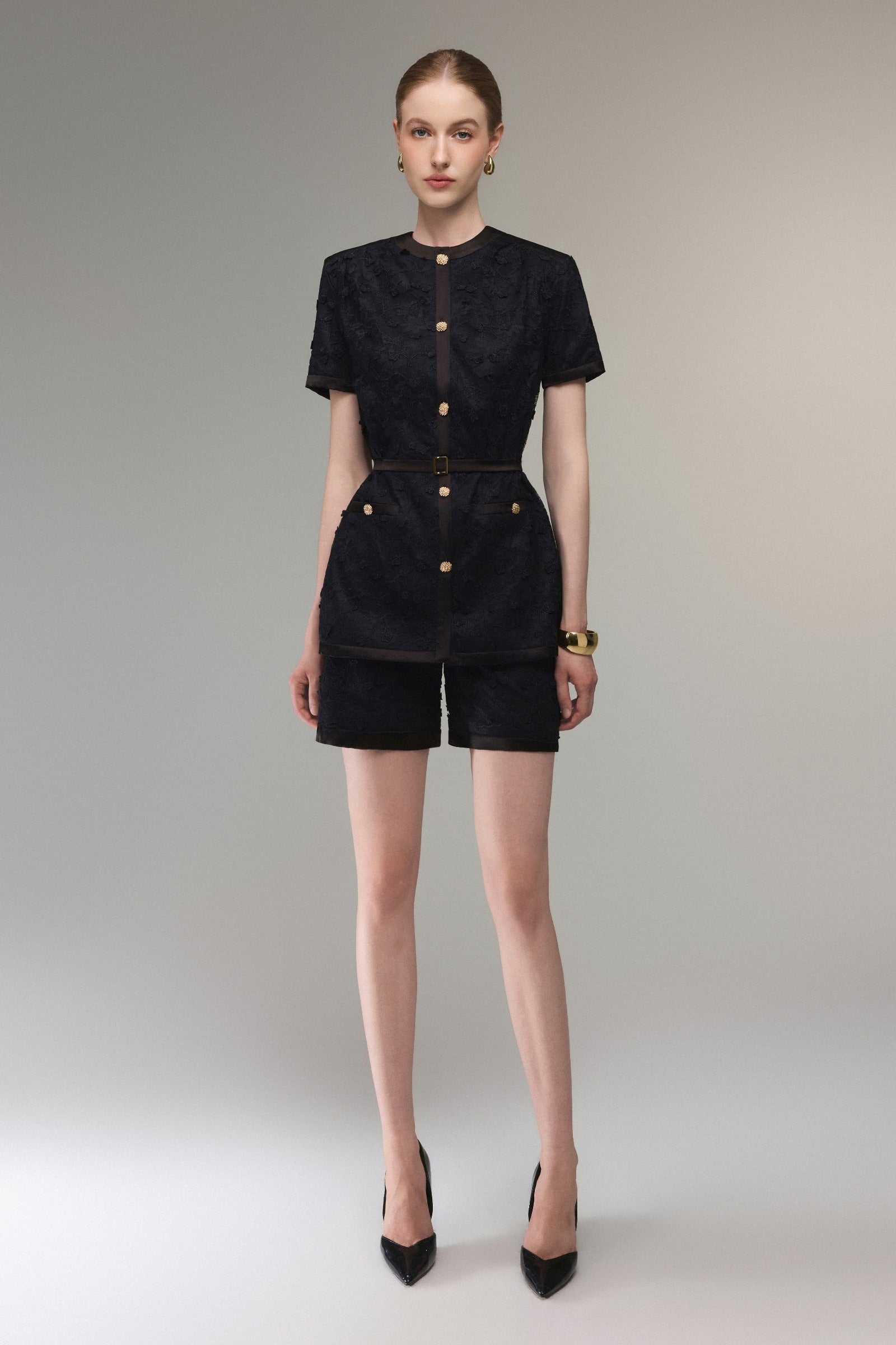 Épure Round Neck Blazer