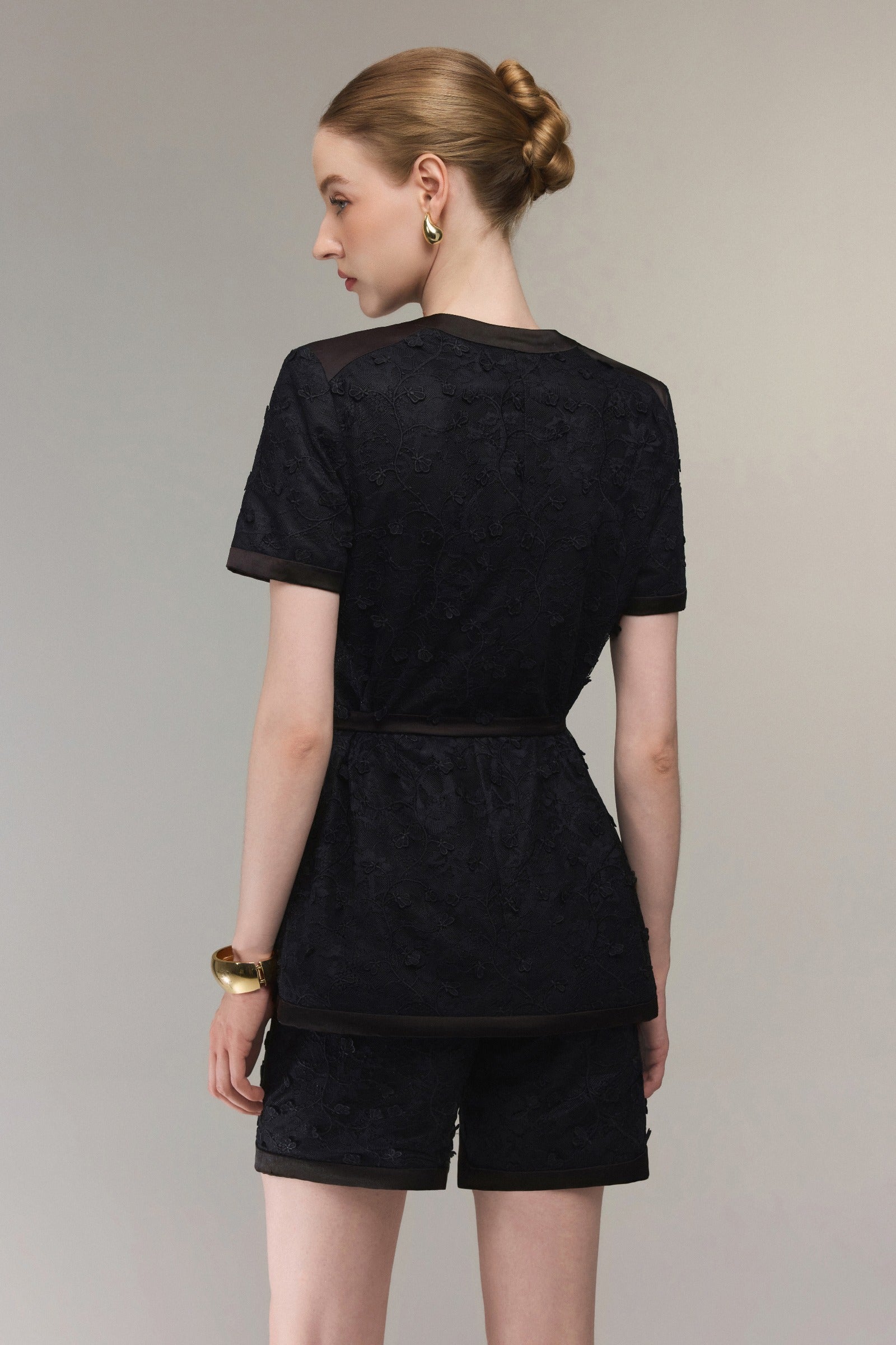 Épure Round Neck Blazer