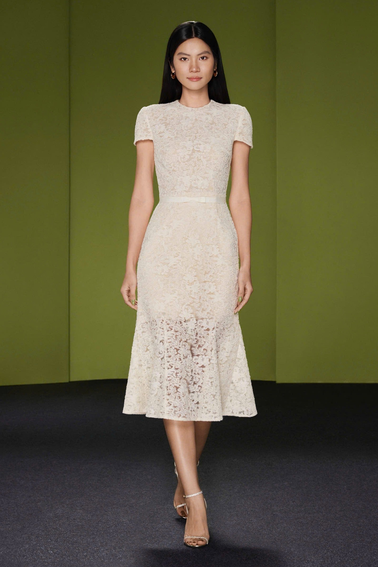 Eliette Mermaid Midi Dress - MEAN BLVD