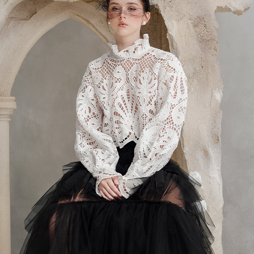 Elina Blouson Embroidery Top - MEAN BLVD