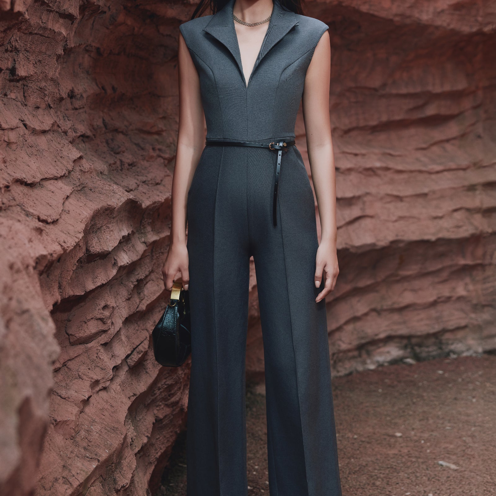 Linn V-Neck Jumpsuit