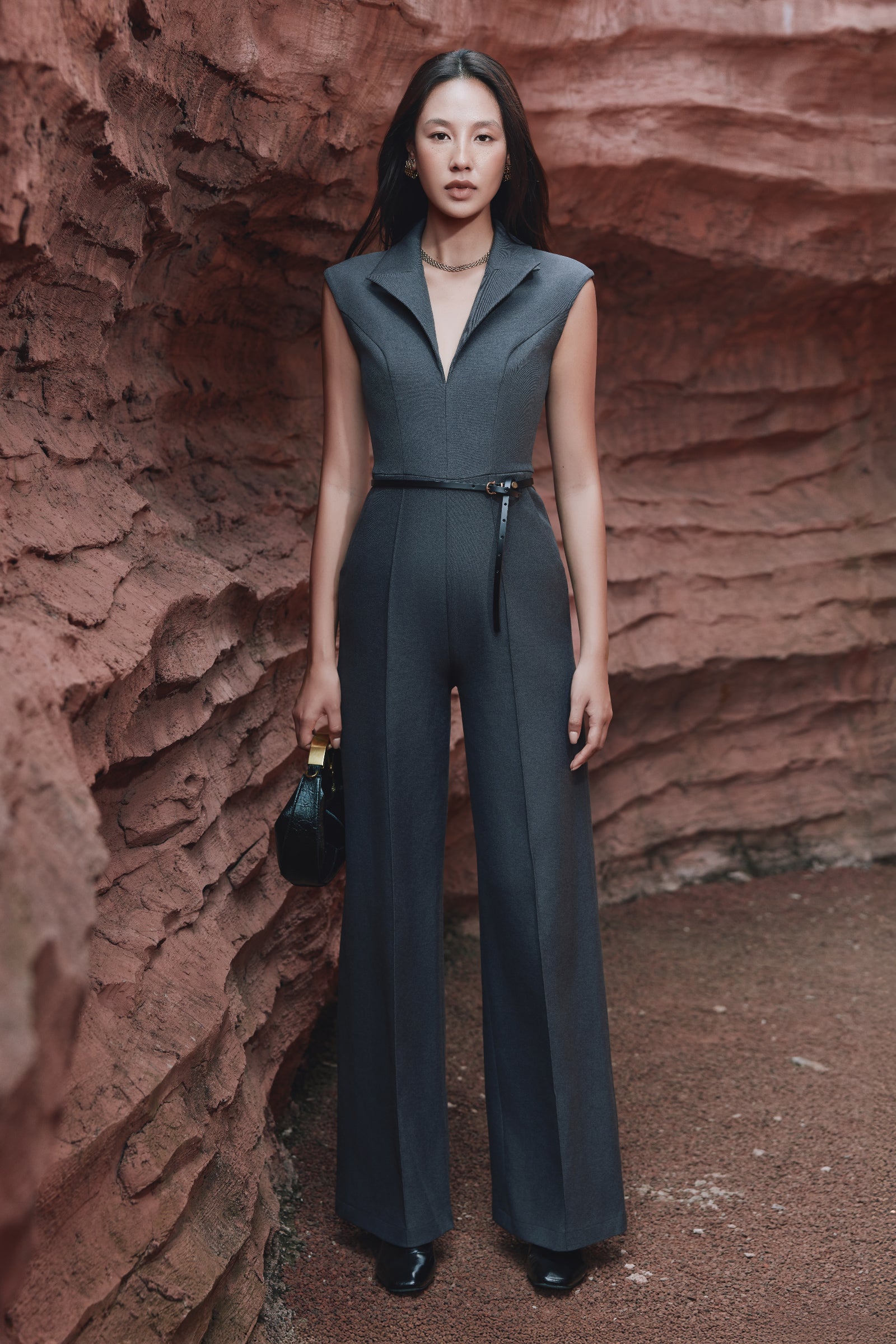 Linn V-Neck Jumpsuit