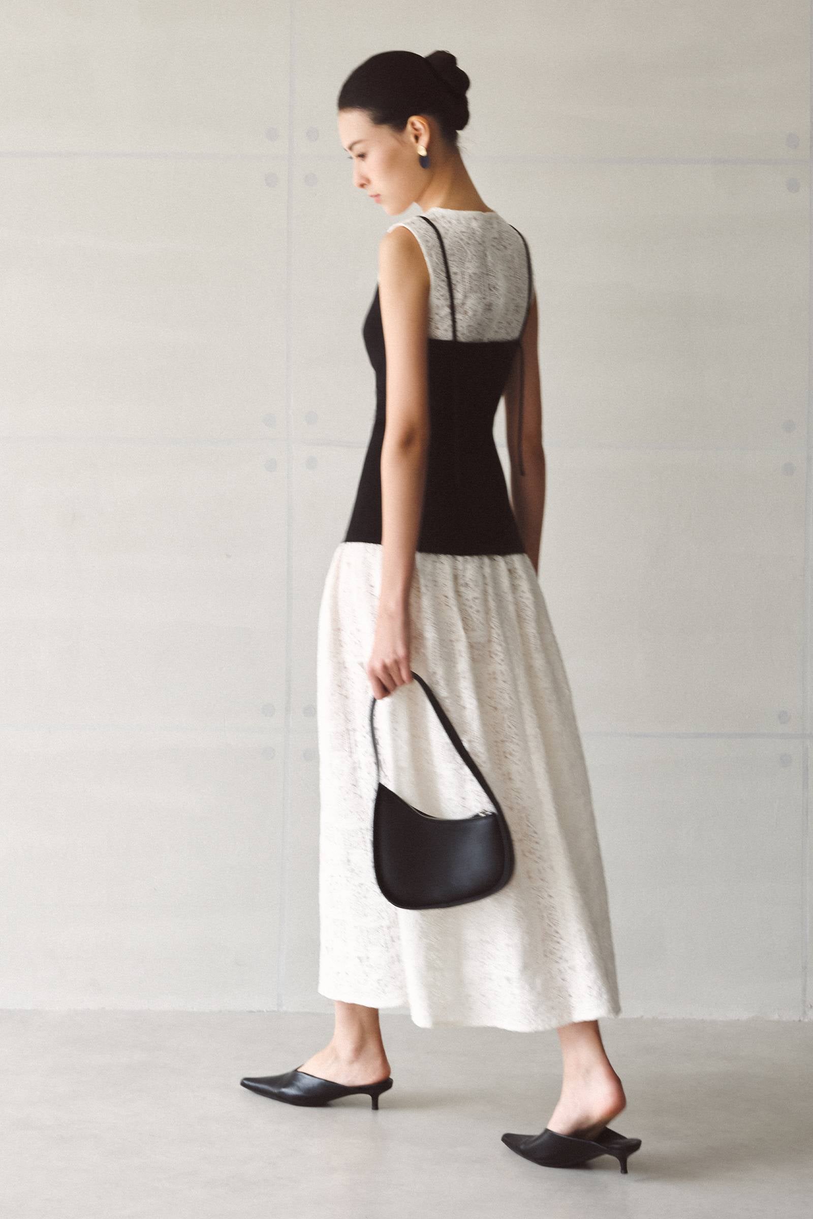 Umbra Round Neck Gathering Midi Dress