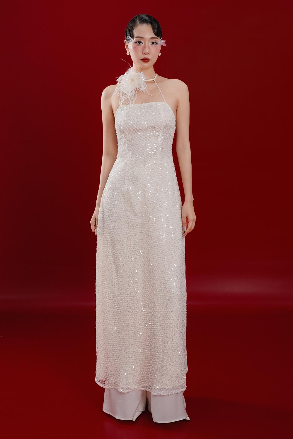 Yen Ngoc A-line Sleeveless Mesh Sequin Floor Length Ao Dai Set