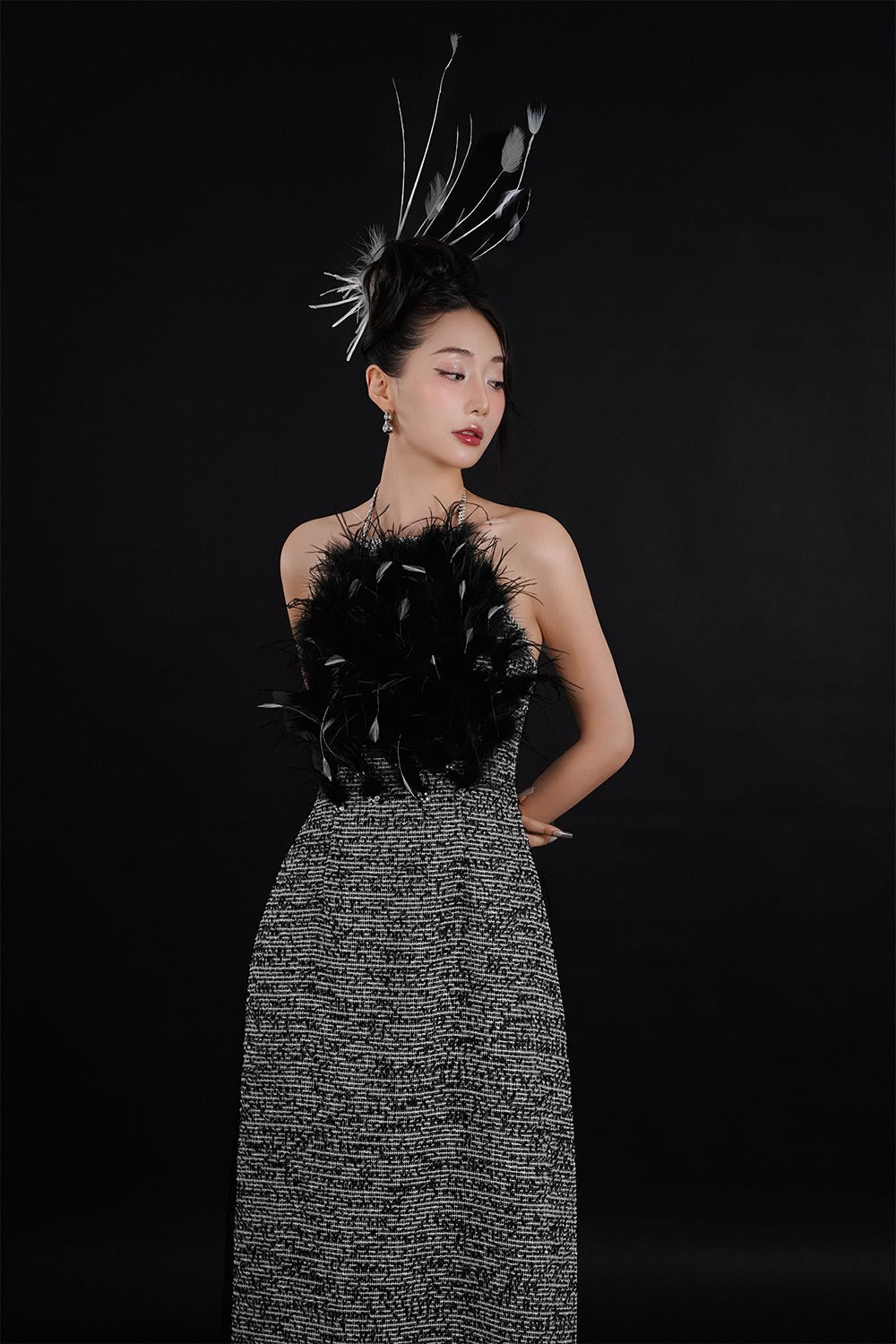 Yen Vu A-line Halter Neck Tweed Floor Length Ao Dai Set