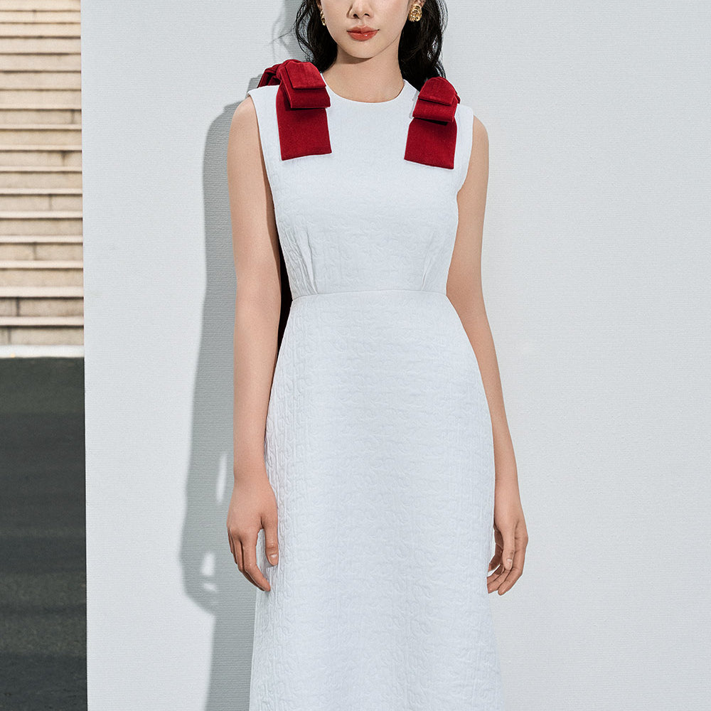 Clover Trumpet Bow Tie Quilted Fabric Midi Dress
