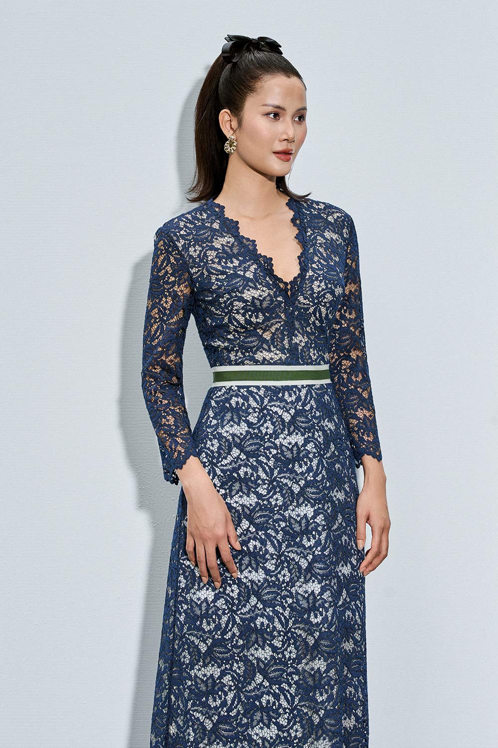 Rhea Sheath Plunge Neck Lace Calf Length Dress