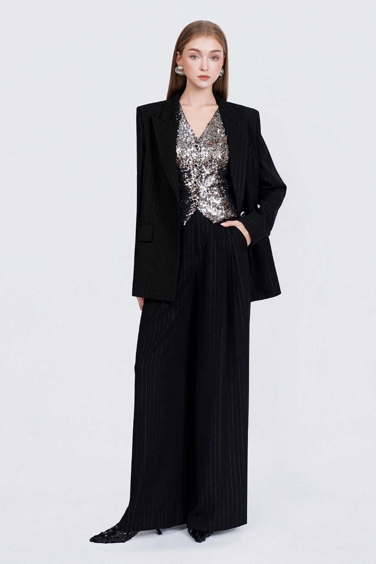 Finette V-Neck Blazer