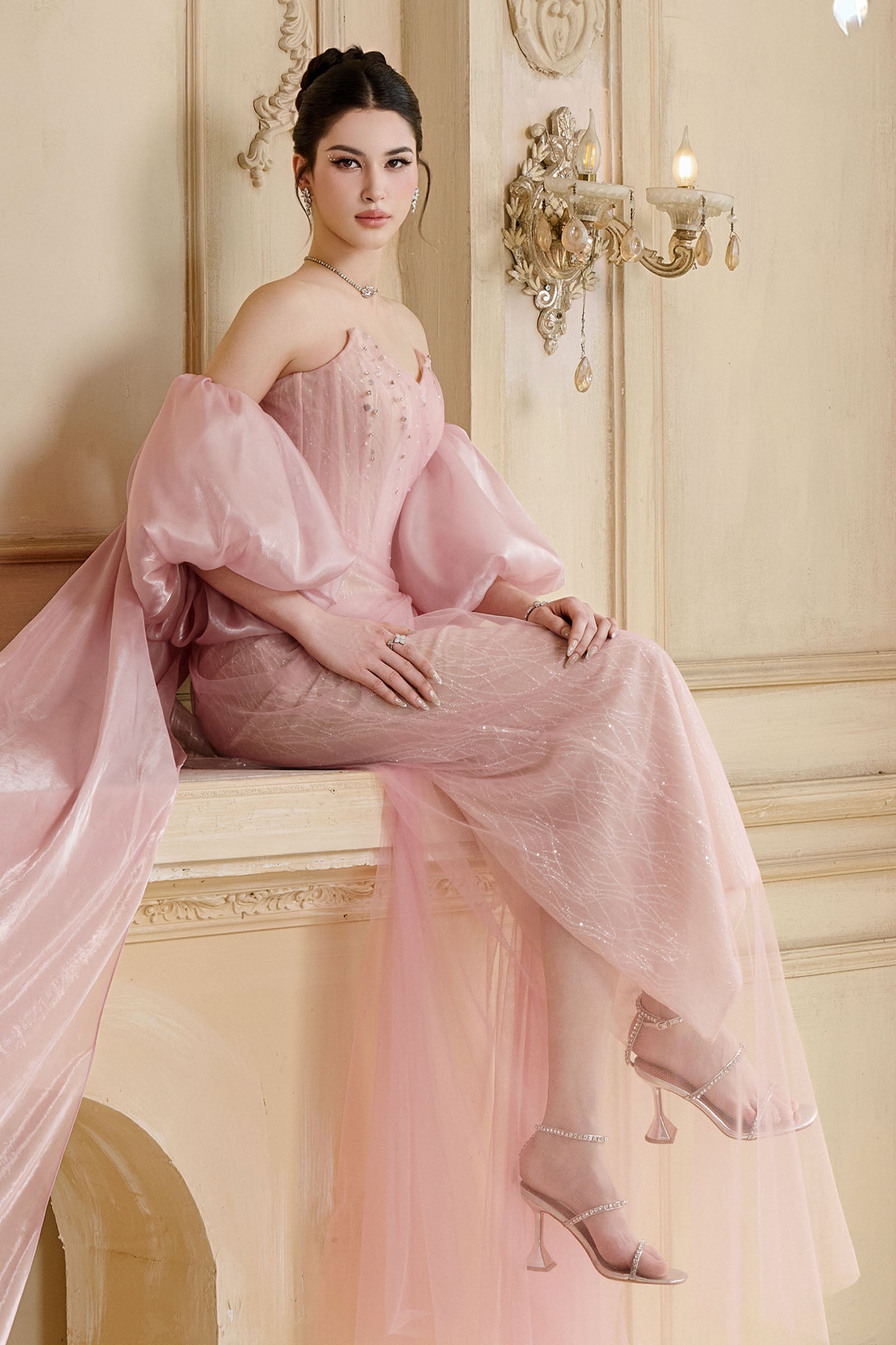 Paléa Puff Sleeve Cape