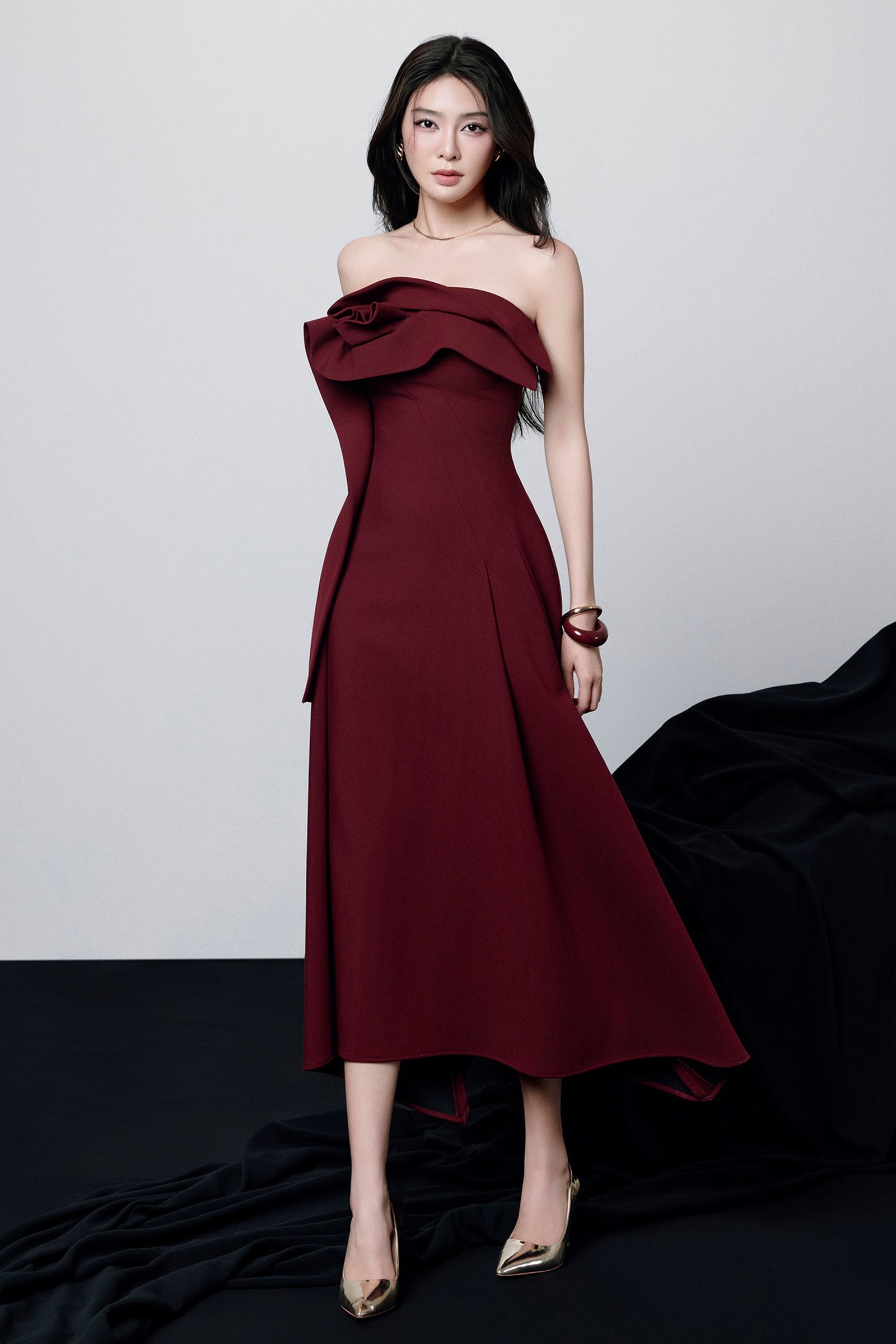 Lenora Straight Across Ruffle Midi Dress