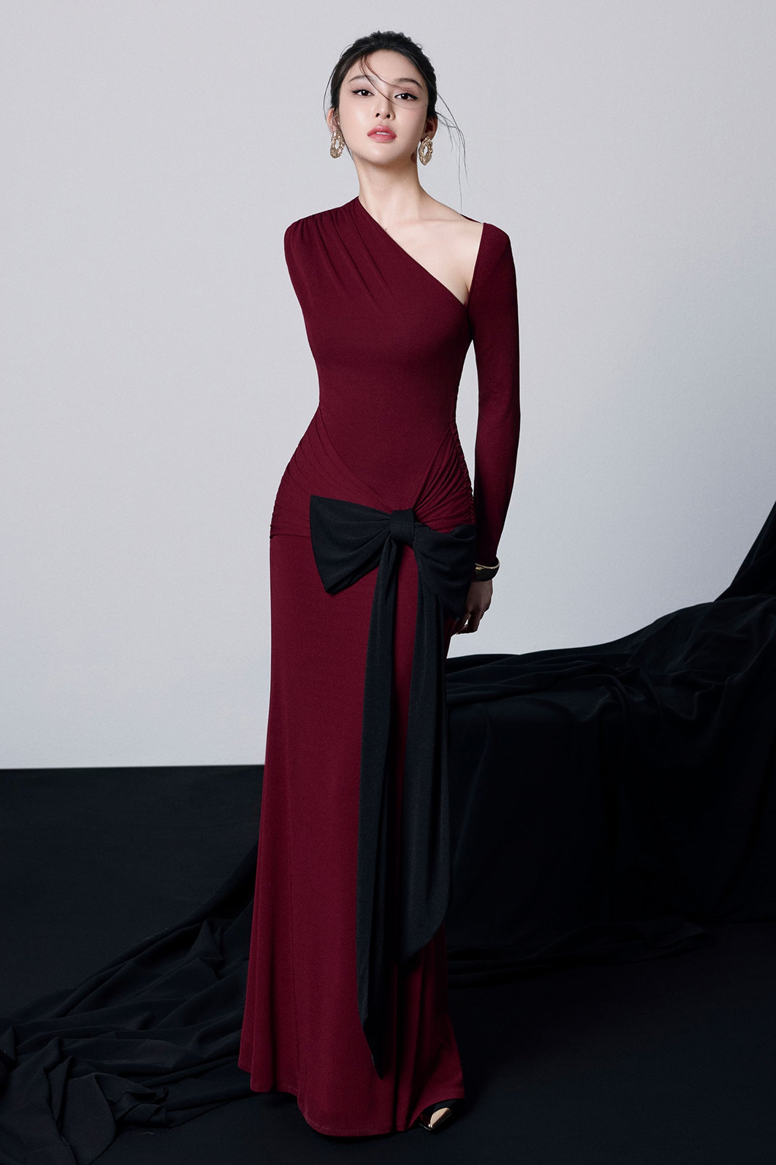 Melanie Asymmeytric Neck Ribbon Maxi Dress