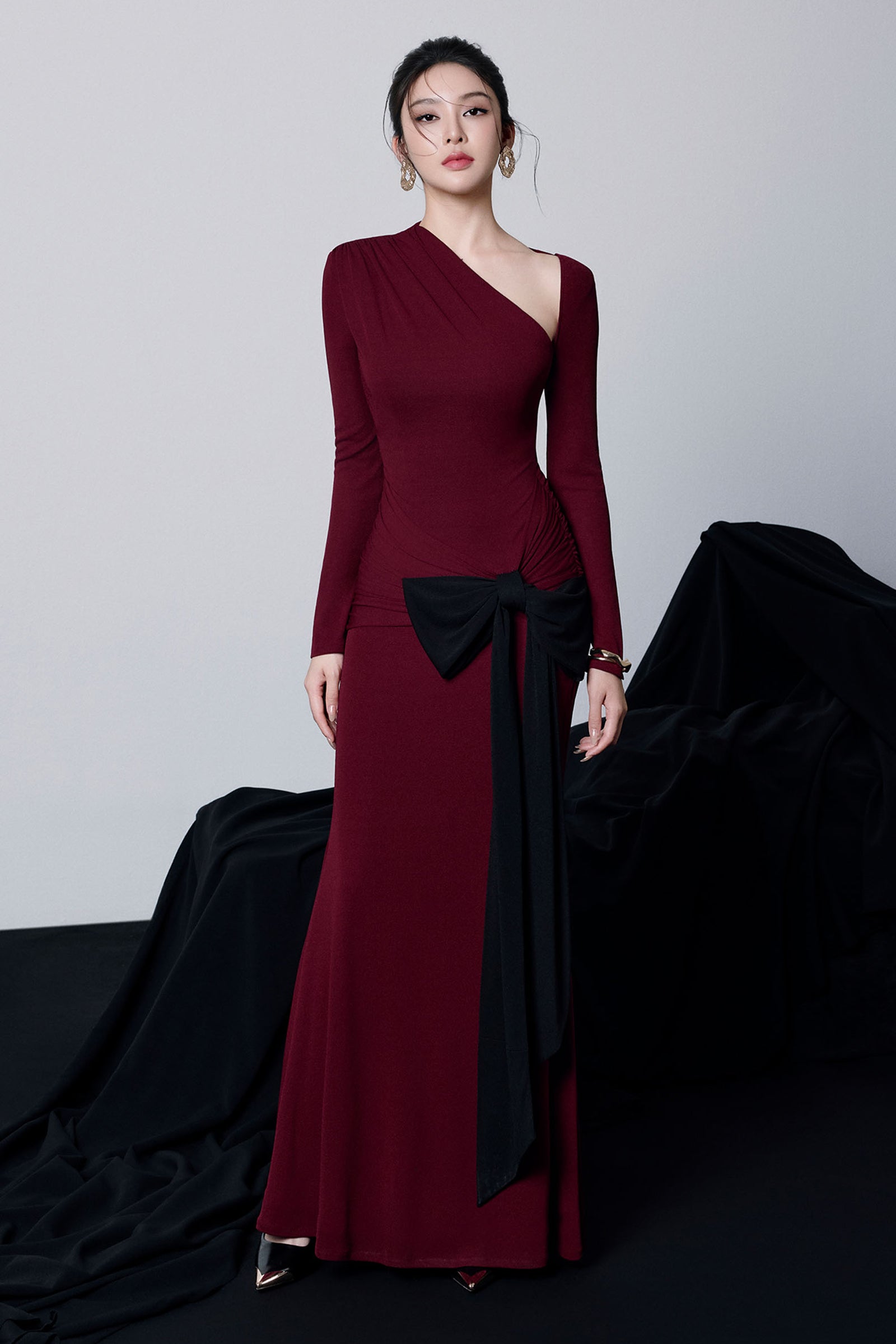 Melanie Asymmeytric Neck Ribbon Maxi Dress