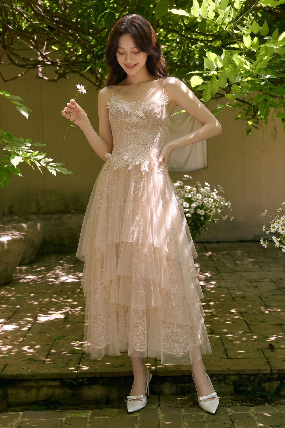 Genevieve Applique Midi Dress - MEAN BLVD