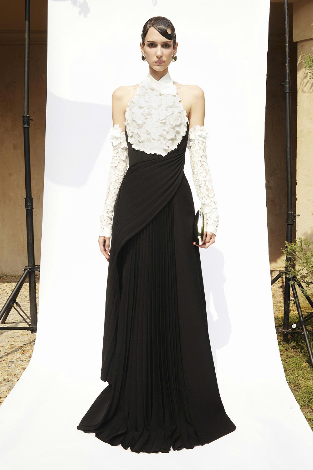 Hamilton Halter Neck Pleated Maxi Dress - White & Black / L Hamilton Halter Neck Pleated Maxi Dress - White & Black / L