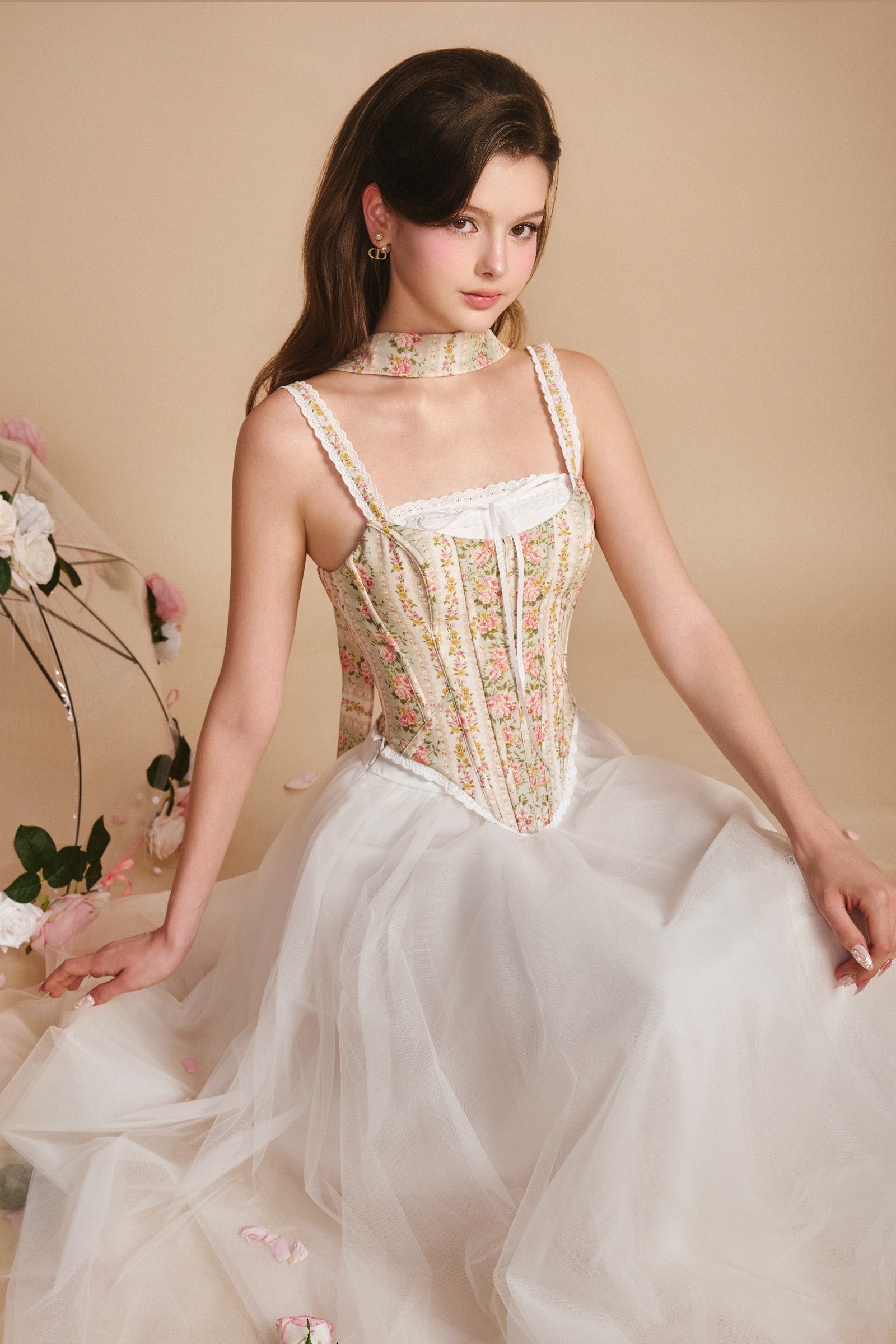 La Vie Ribbon Top