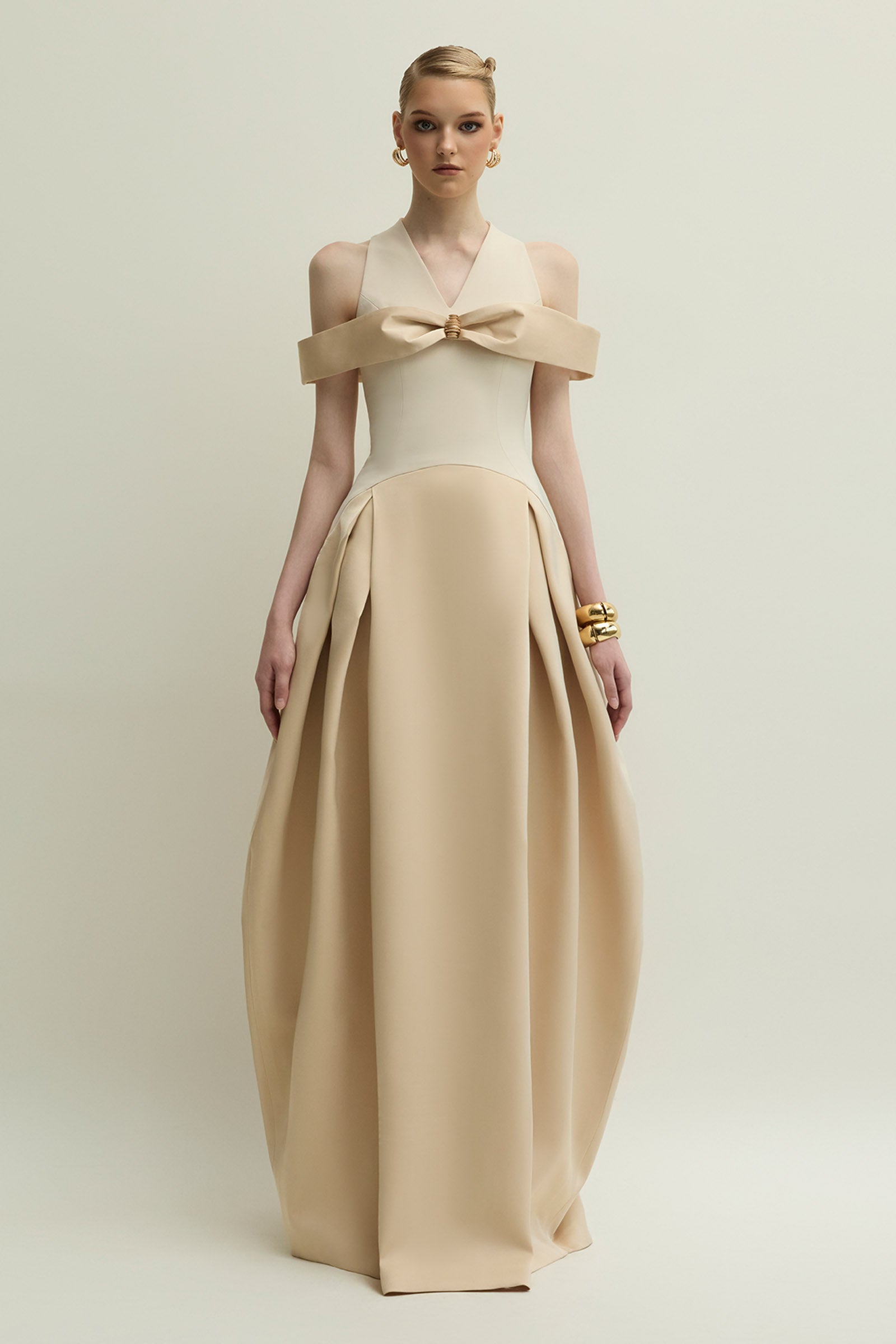 Juno Ball Gown Bow Maxi Dress Beige / M
