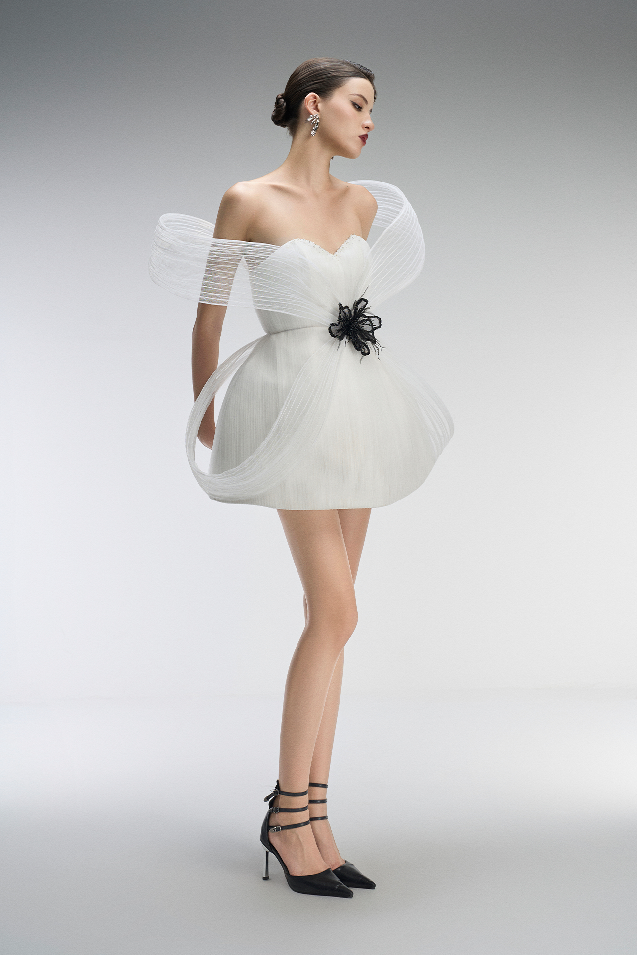Vanila Couture Strapless Mini Dress With 3D Mesh Petals 4