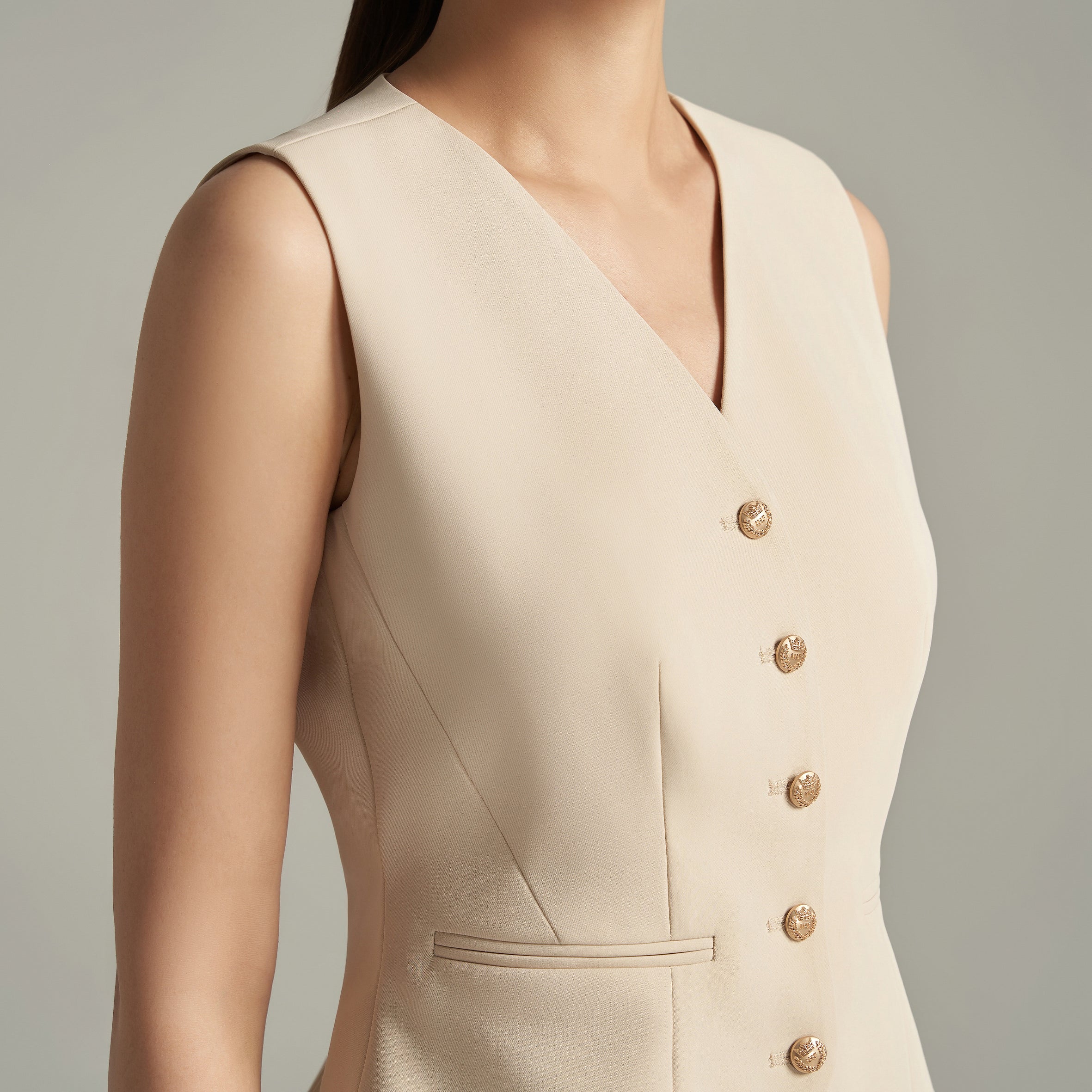 Donna Hourglass V-Neck Corduroy Vest