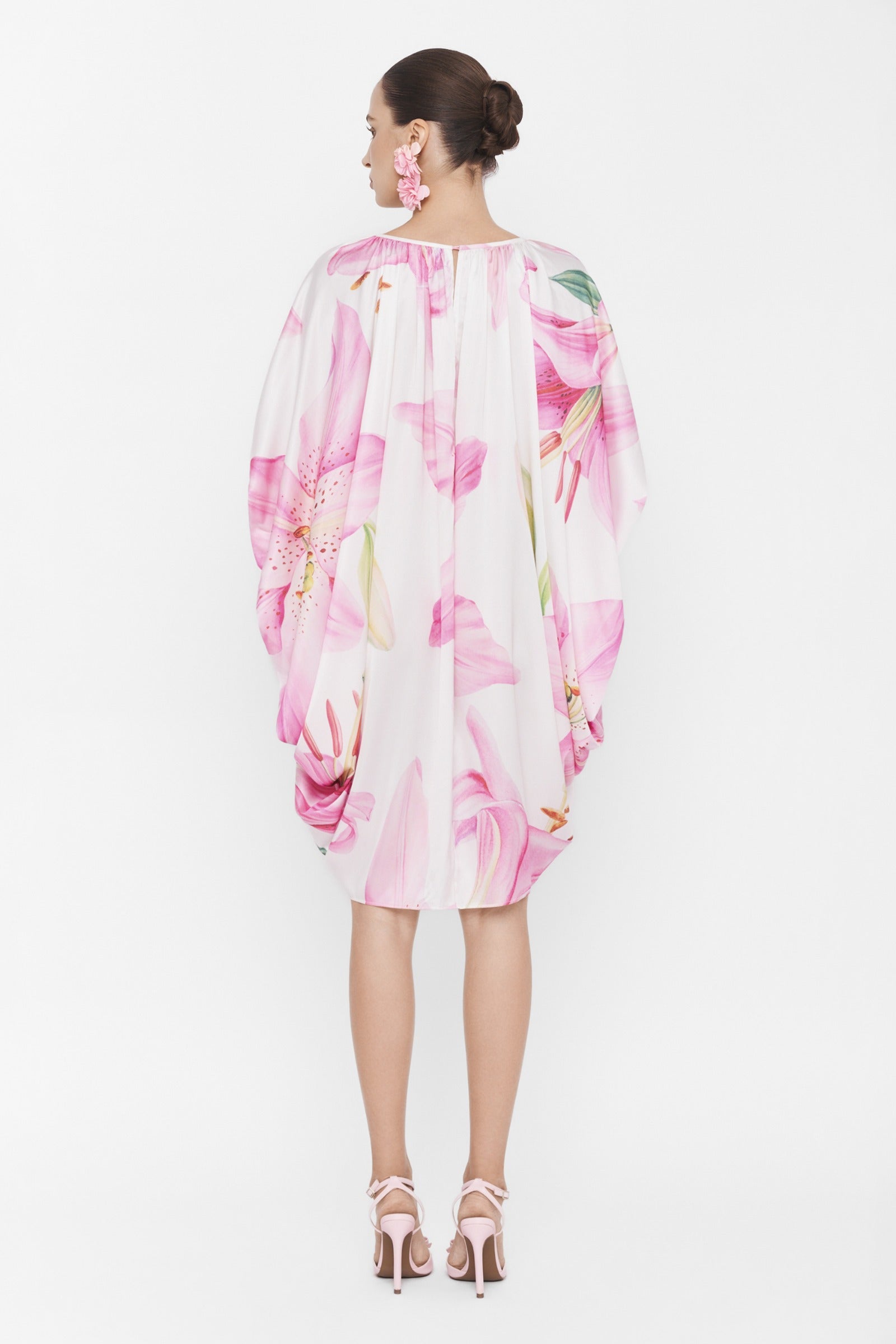 Ysolde Cocoon Knee Length Dress