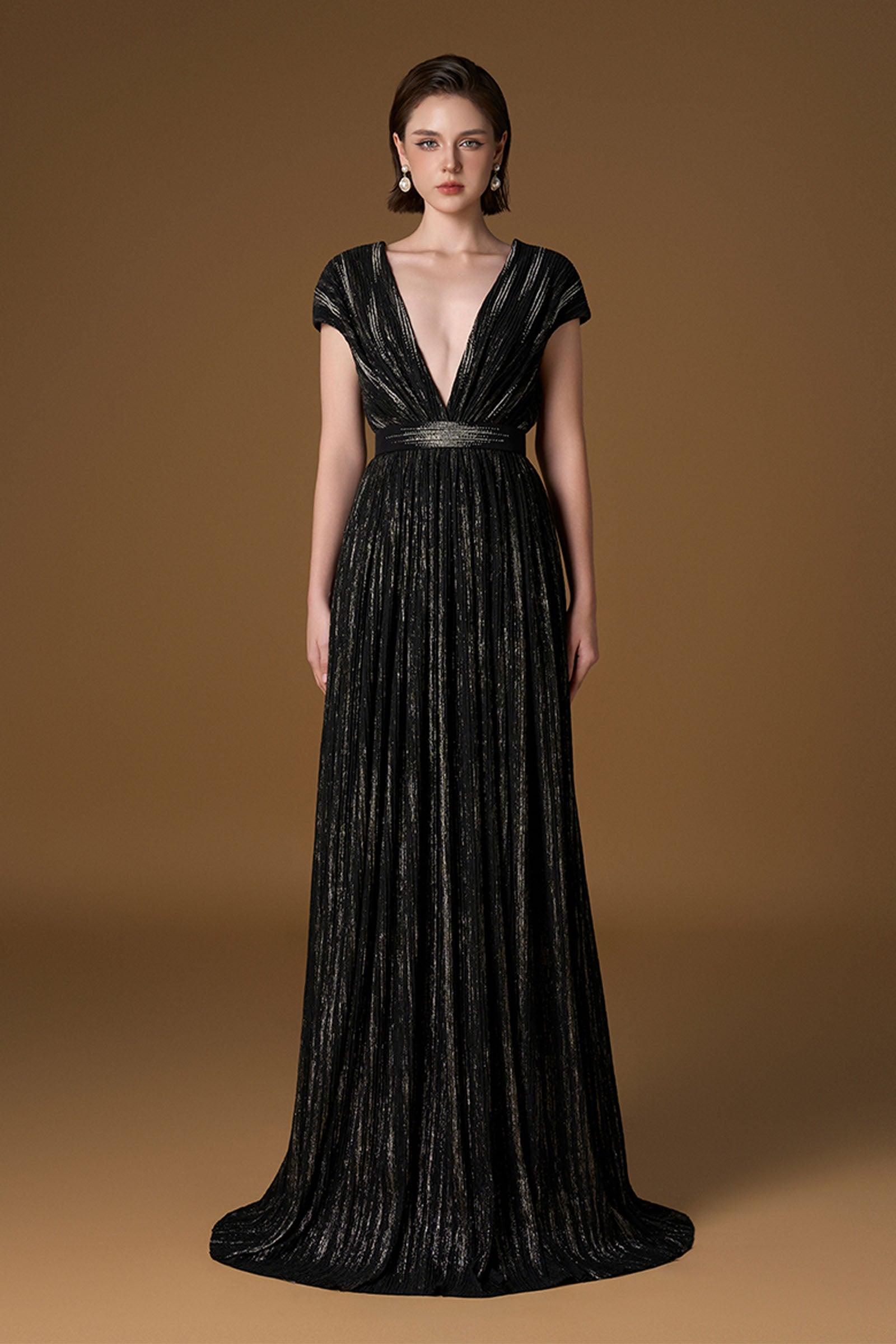 Kaelis V-Neck Maxi Dress - MEAN BLVD