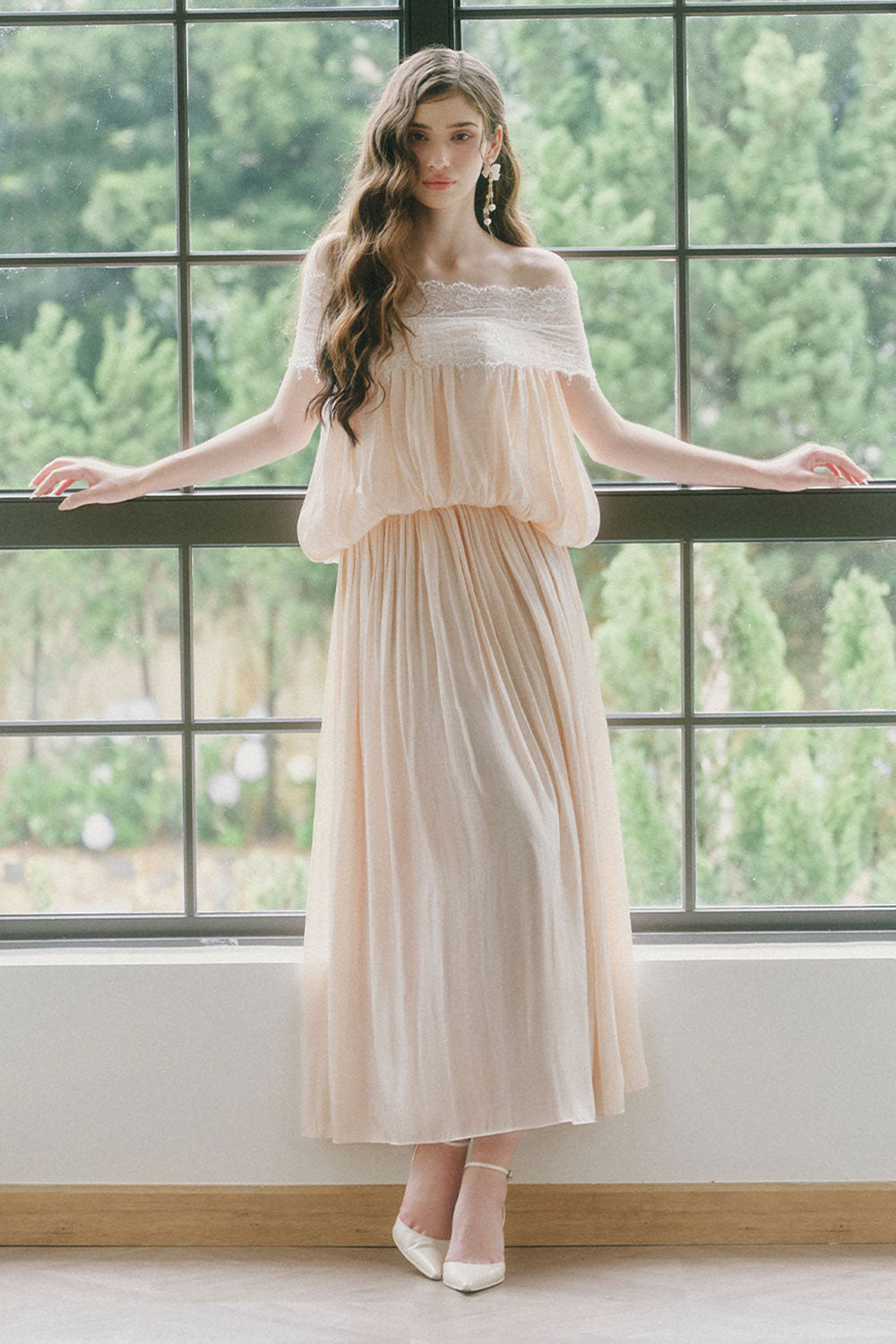 Wynkie Blouson Off-Shoulder Chiffon Midi Dress