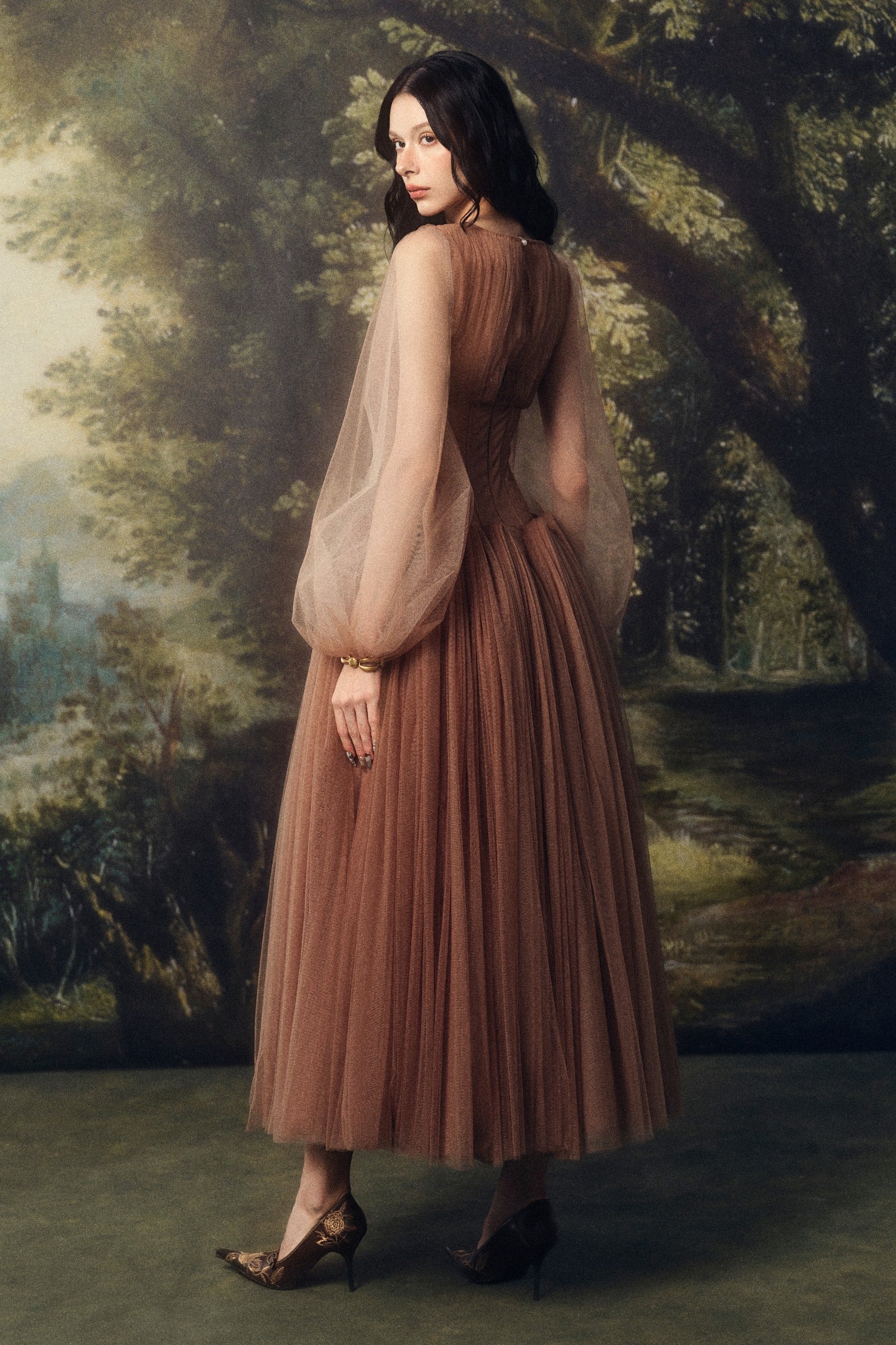 Sylvara Bishop Sleeve Midi Dress