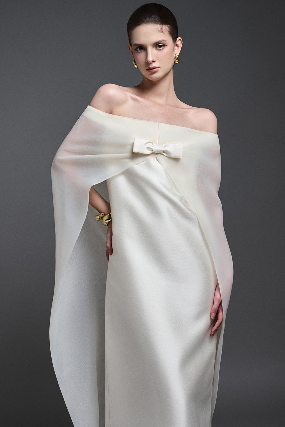 Solenne Straight Cape Sleeved Taffeta Maxi Dress Cream / Customize
