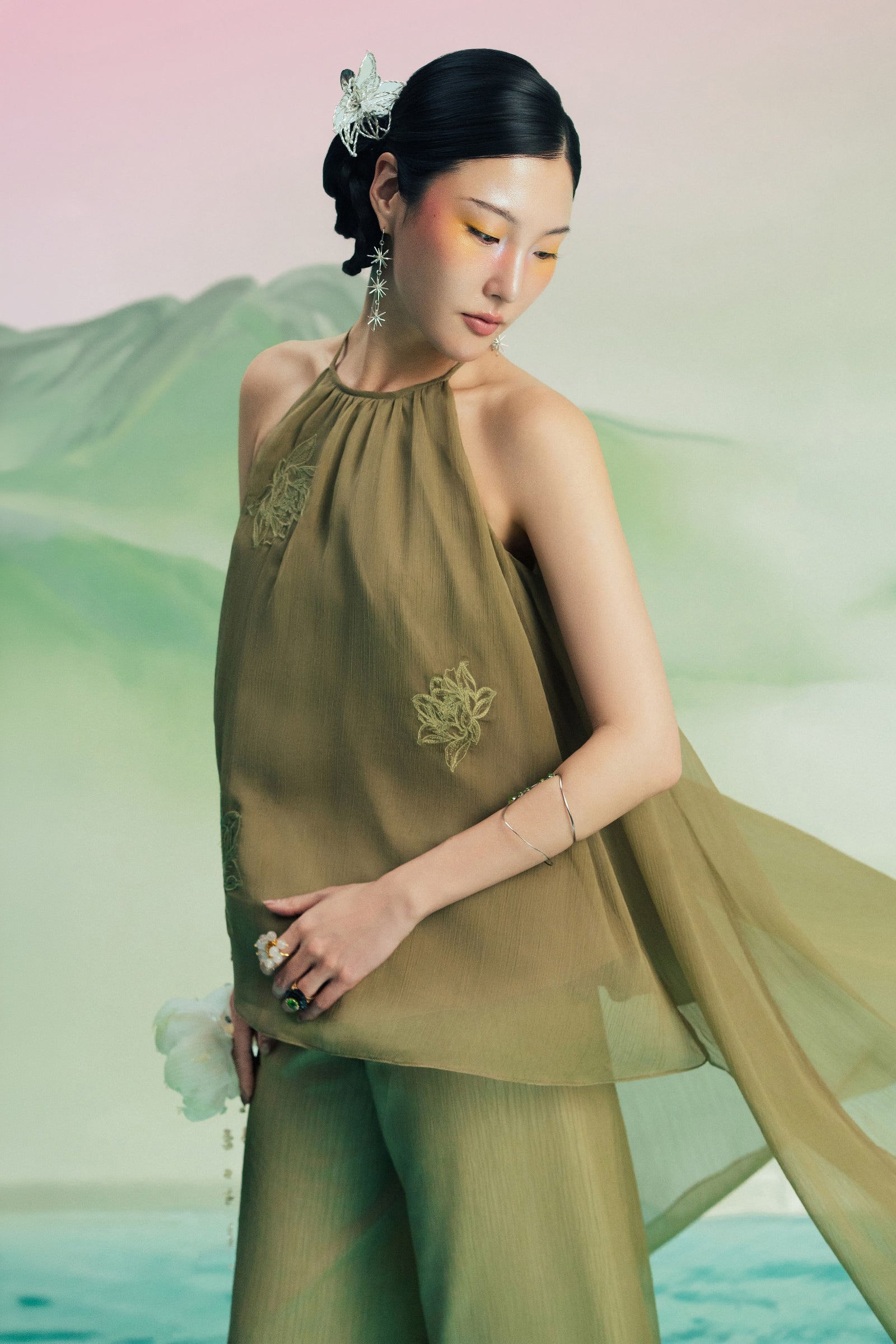 Lien Uyen Halter Set