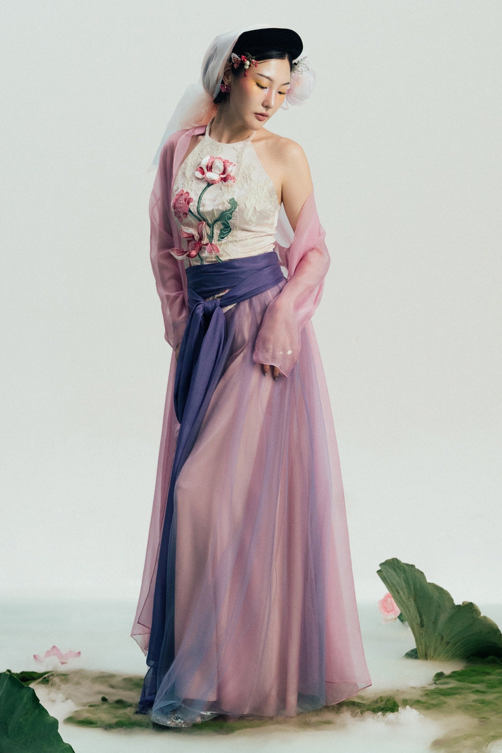 Lien Ninh Embroidery Set