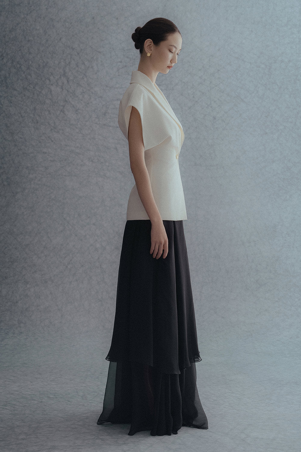 Holly Hourglass Butterfly Sleeved Twill Blazer