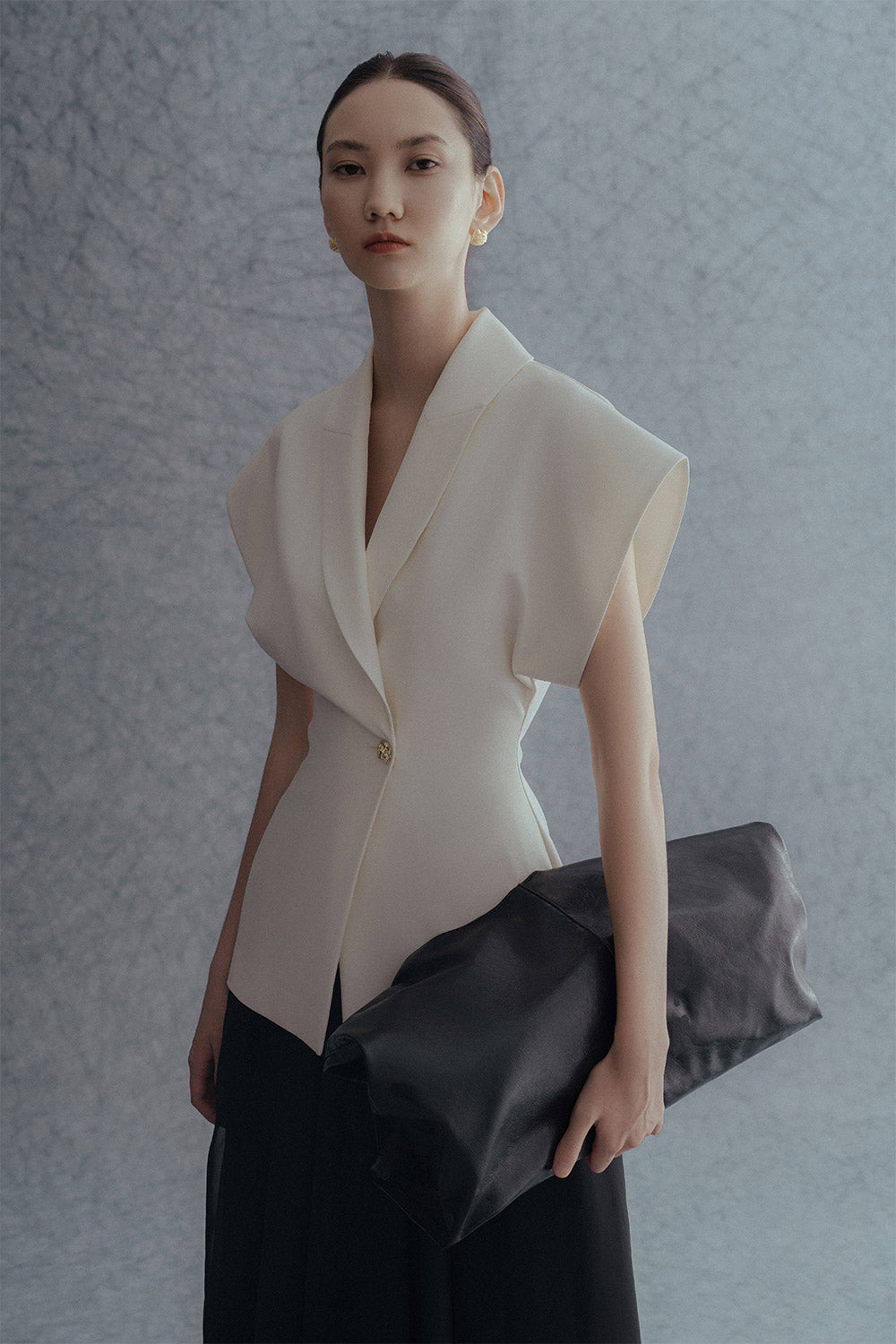 Holly Hourglass Butterfly Sleeved Twill Blazer