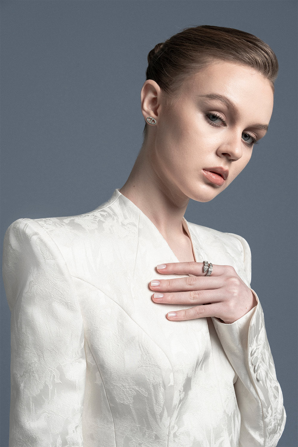 Badajoz Structured Lapelless Satin Blazer