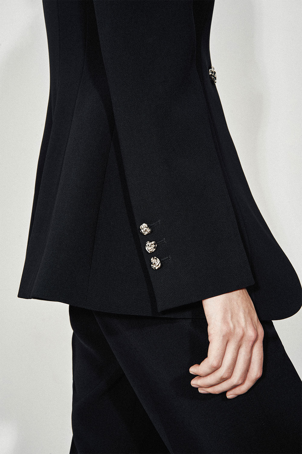 Madarin Structured Lapelless Twill Blazer