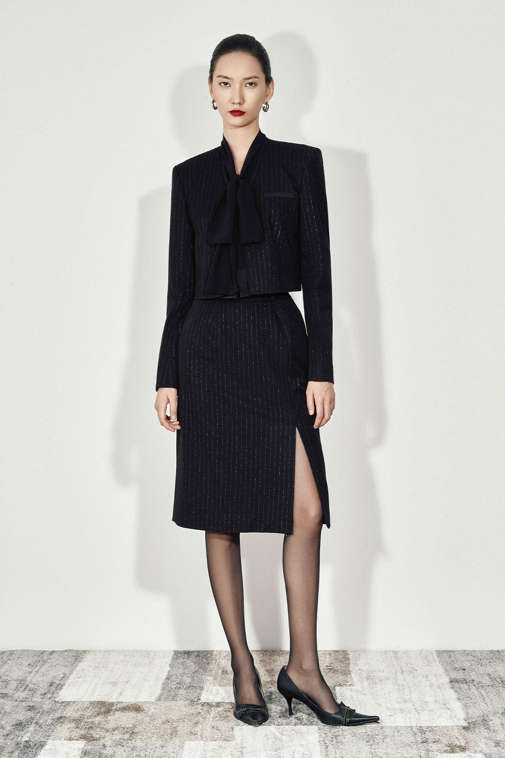 Soleil Straight Slit Hem Twill Knee-length Skirt